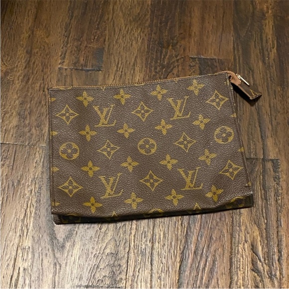 Vintage Louis Vuitton Makeup Bag - Picture 1 of 9